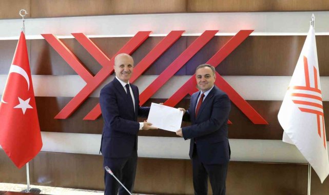 Erciyes Üniversitesi (ERÜ) Rektörü olarak atanan Prof. Dr. Fatih Altun, Yük...