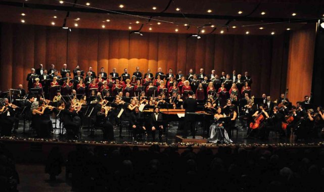 Bursa Bölge Devlet Senfoni Orkestrası (BBDSO), muhteşem bir konserle yeni s...
