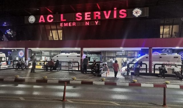 İzmir'in Bornova ilçesinde telefonda tartıştığı kişiyle buluşan avukat,...