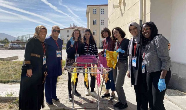 Niğde Şehit Kemal Tosun Anadolu İmam Hatip Lisesi'nde Erasmus gençlik p...