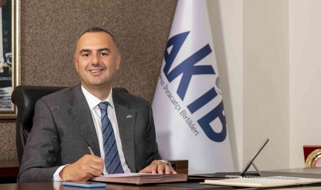 Akdeniz Yaş Meyve Sebze İhracatçıları Birliği Yönetim Kurulu Başkanı Ferhat...