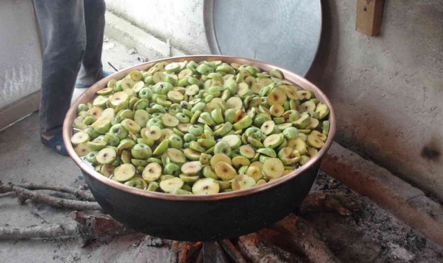 Giresun'da onlarca çeşit 167 bin adet ağacından üretilen 5 bin tonun üzerinde