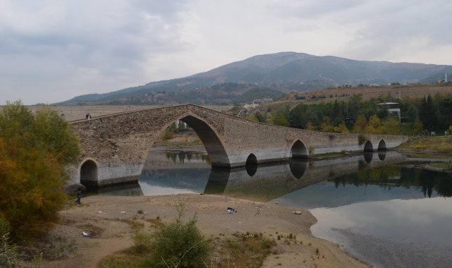 Kahramanmaraş'ta tarihi Taş Köprü diğer ismiyle Ceyhan Köprüsü, mimari ...