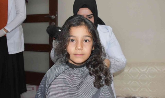 Şanlıurfa'nın Siverek ilçesinde bulunan öksüz ve yetim kız çocukları ev...