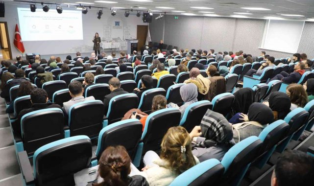 Düzce Üniversitesi Gölyaka Meslek Yüksekokulu Halkla İlişkiler ve Tanıtım P...