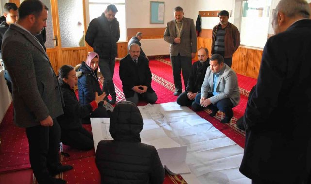 Bilecik'in Pazaryeri ilçesinde bulunan tarihi Mustafa Paşa Camiinde res...