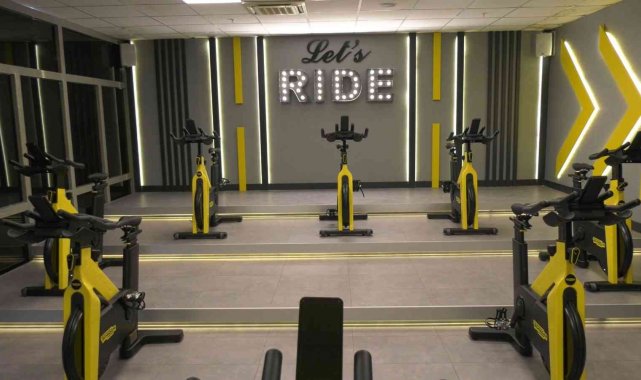 Gölbaşı Belediyesi Fuat Sezgin Aile Yaşam Merkezi'nde kardiyo antrenman