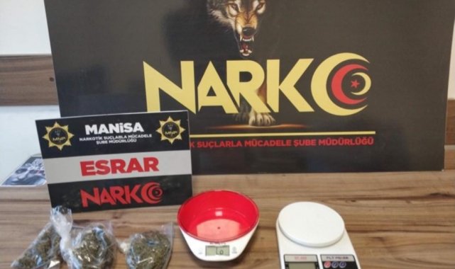 Manisa'nın Salihli ilçesinde polis ekipleri tarafından düzenlenen opera...