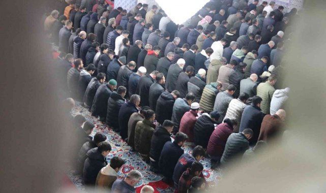 Peygamberler Şehri olarak adlandırılan Şanlıurfa'da üç ayların başlangı...