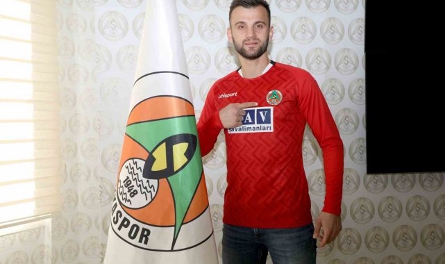 Alanyaspor, Isparta 32 Spor Kulübü'nden kaleci Yavuz Aygün ile 1.5 yıll...