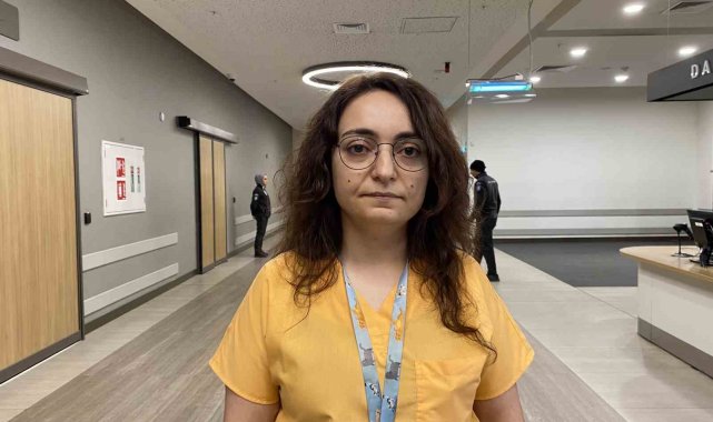 Deprem bölgesinden getirilerek Başakşehir Çam ve Sakura Şehir Hastanesi'...