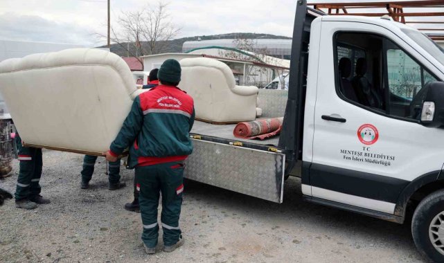 Deprem sonrası vatandaşların desteğiyle oluşturulan yardımlar Menteşe Beled...