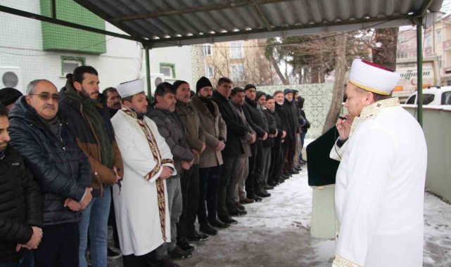 Kahramanmaraş depreminde hayatını kaybeden Milli Güreşçi Eray Şimşek, Tekir...