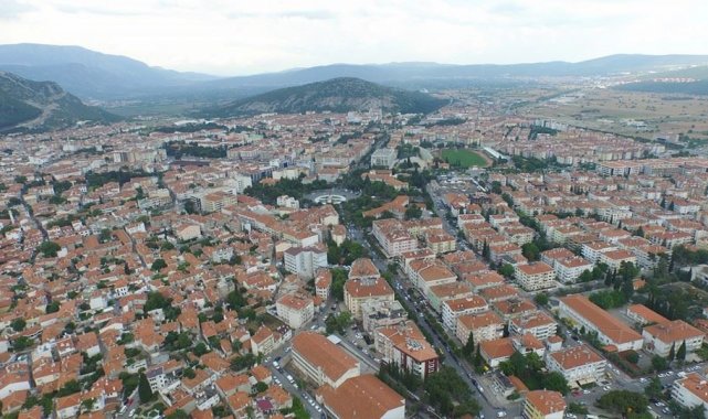 Kahramanmaraş merkezli deprem sonrası Muğla'da kiralık evlerde aşırı fi...