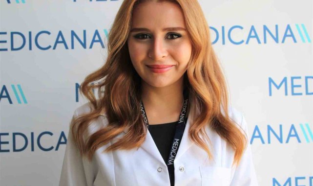 Medicana Bursa Hastanesi Uzman Klinik Psikolog Başak Mutlu hem yetişkin hem...