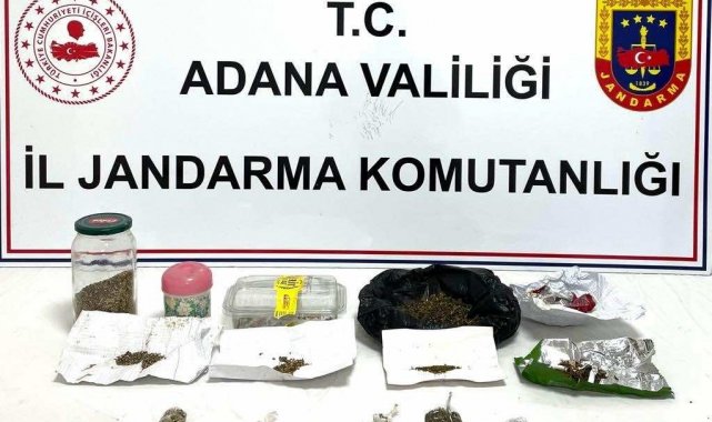 Adana'da 3 adreste yapılan aramada çok miktarda uyuşturucu ele geçirili...