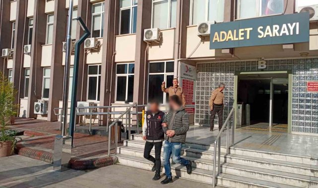 Aydın'ın Efeler ilçesinde uzun süredir peşinde olunan uyuşturucu taciri...