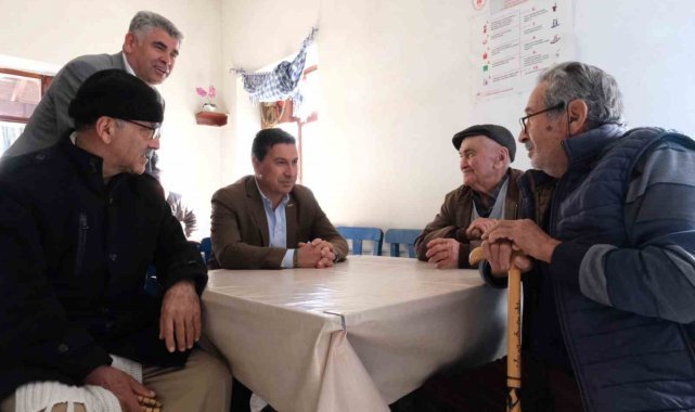 Bodrum Belediye Başkanı Ahmet Aras, saha ziyaretlerinde Gündoğan Mahallesi ...