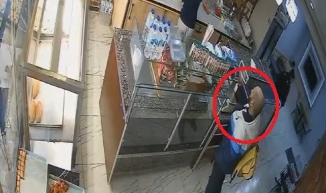 Bursa'da vicdansız hırsız sadaka kutusunu çalarak kayıplara karışırken,...