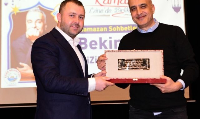 Çanakkale'nin Ezine ilçe Belediyesi Ramazan sohbetleri çerçevesinde ekr...