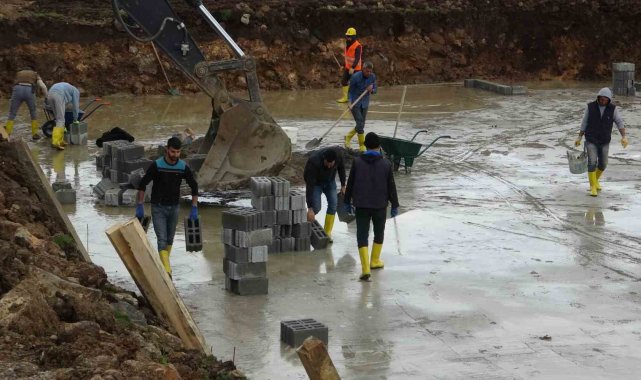 Diyarbakır'da depremzedeler için konut çalışmaları hızlıca başladı. İlk...