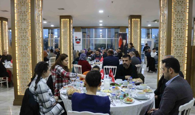 Diyarbakır'da şehit ve gazi yakınları iftar yemeğinde bir araya geldi