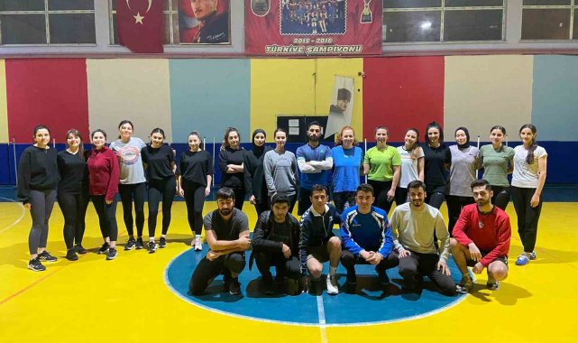 ESKİŞEHİR (İHA) – Ülke genelinde yüzbinlerce genç gibi Eskişehir'deki b...