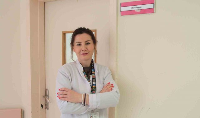 Eskişehir Osmangazi Üniversitesi Tıp Fakültesi Hastanesi Diyetisyen Mutlu O...
