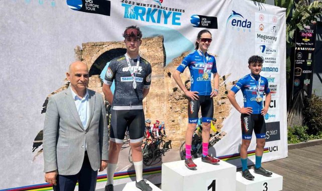 Geçtiğimiz yıllarda Muğla Valisi Orhan Tavlı tarafından alınan bisikletlerl...