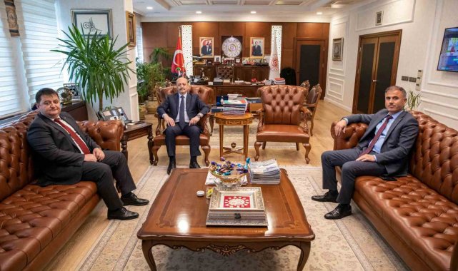 Genel Maden İşçileri Sendikası (GMİS) Genel Başkanı Hakan Yeşil ile Genel B...