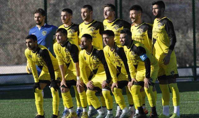 Kayseri Süper Amatör Küme'de mücadele eden Kocasinan Şimşekspor, Pazar ...