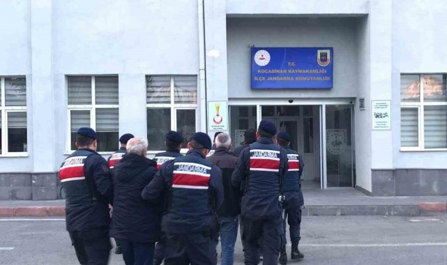 Kayseri'de jandarma ekipleri tarafından yapılan çalışmalarda, kent gene...