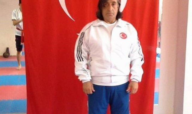 Kayserili Milli Taekwondo Antrenörü Emir Soyer hayatını kaybetti.
Kayser...