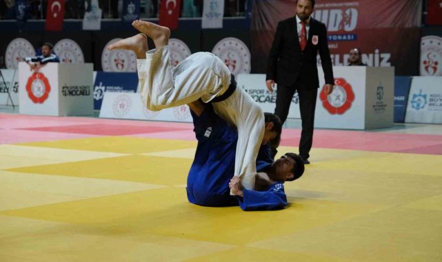 Kocaeli'de düzenlenen Spor Toto Büyükler Türkiye Judo Şampiyonası, Şehi...