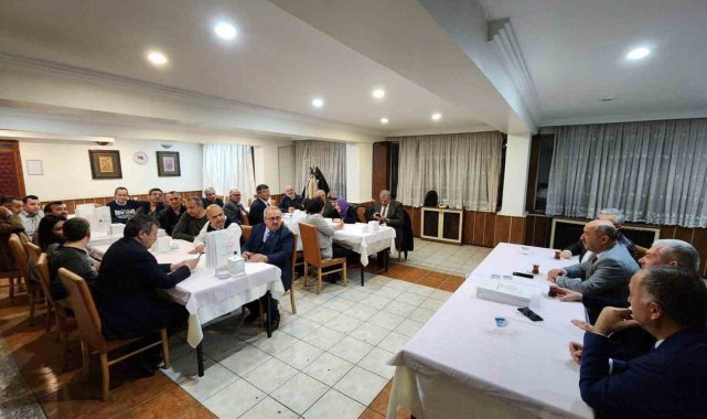 Kütahya İl Milli Eğitim Müdürü Hasan Başyiğit, emekli olan Milli Eğitim Müd...