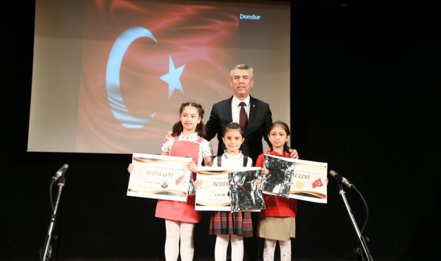 Mamak Belediyesi ve Mamak İlçe Milli Eğitim Müdürlüğü iş birliğinde düzenle...