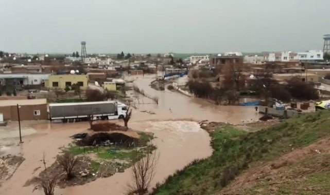 Mardin'in Kızıltepe ilçesinde kırsal alanda bulunan mahalleler sular al...