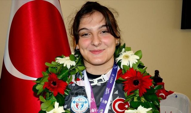 Nazilli Belediyespor'un milli haltercisi Burcu İldem Gerçekden, Arnavut...
