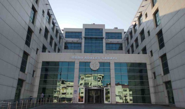 Ordu'da birlikte yaşadığı 22 yaşındaki Eda Evli isimli kadını yaka kart...