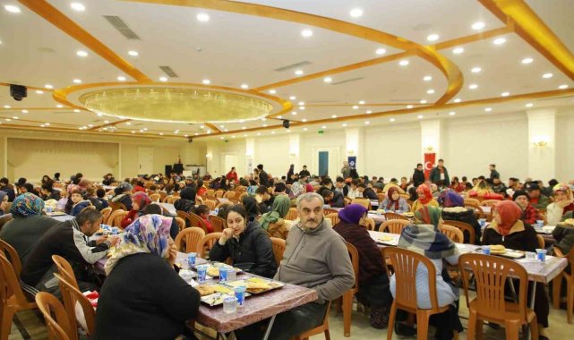 Ordu'nun Fatsa Belediye Başkanı İbrahim Etem Kibar, Ramazan ayı boyunca...