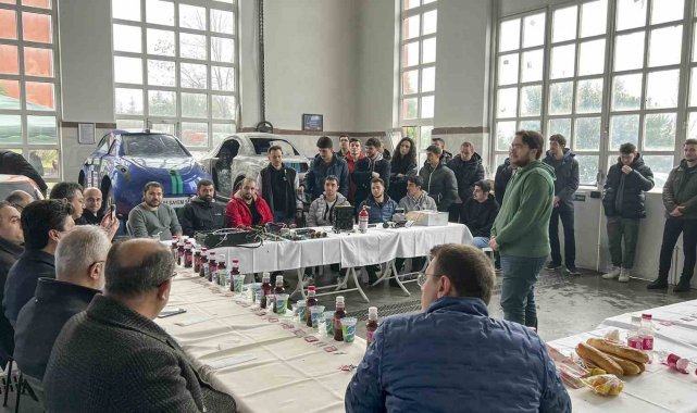 Sakarya Uygulamalı Bilimler Üniversitesi (SUBÜ) öğrencileri, Teknoloji Yarı...