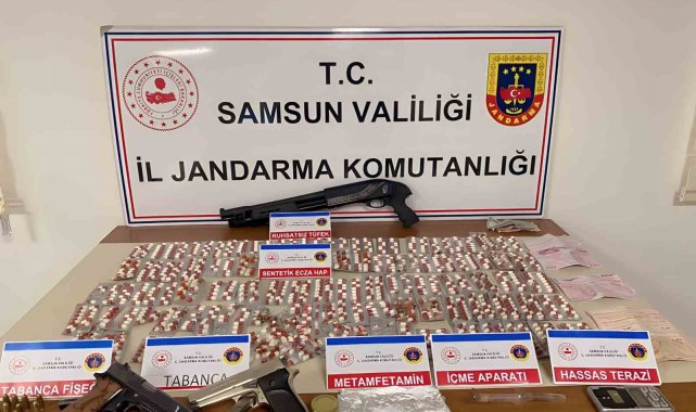 Samsun'da jandarma ekipleri tarafından düzenlenen uyuşturucu operasyonu...