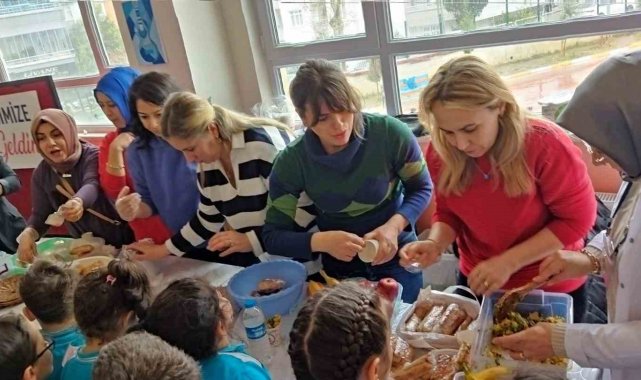 Samsun'un Atakum ilçesinde bulunan Seyfi Demirsoy İlkokulu'nda depr...