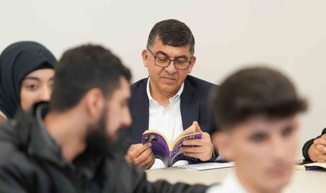 Şehitkamil Belediye Başkanı Rıdvan Fadıloğlu, Mehmet Akif Ersoy Gençlik Küt...