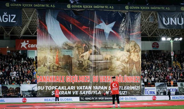 Spor Toto Süper Lig'in 26. haftasında Corendon Alanyaspor, sahasında Fe...