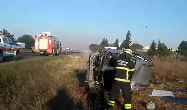 Tekirdağ'ın Ergene ilçesinde yoldan çıkan otomobilin takla atarak şaram...