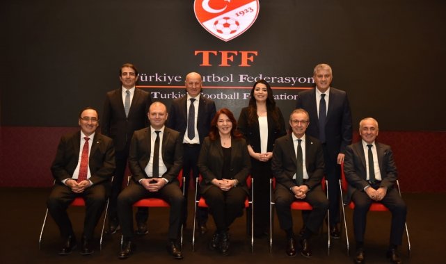 Türkiye Futbol Federasyonu Merkez Hakem Kurulu Başkanı Lale Orta, maçlar sı...