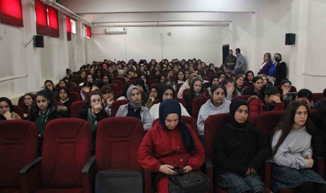 Van'ın Erciş Belediyesi 30 Mart Uluslararası Sıfır Atık Günü çerçevesin...