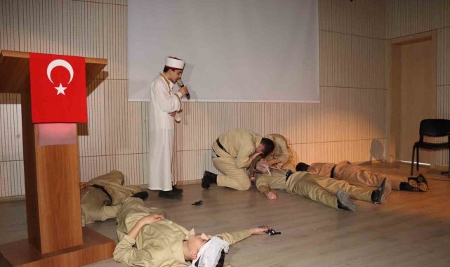 Yusuf Ziya Bey Anadolu Lisesi tarafından düzenlenen "18 Mart Şehitleri...