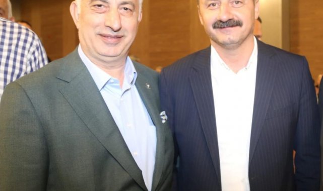 AK Parti Trabzon Milletvekili adayı Vehbi Koç, siyasi duruşunu eleştirdiği ...